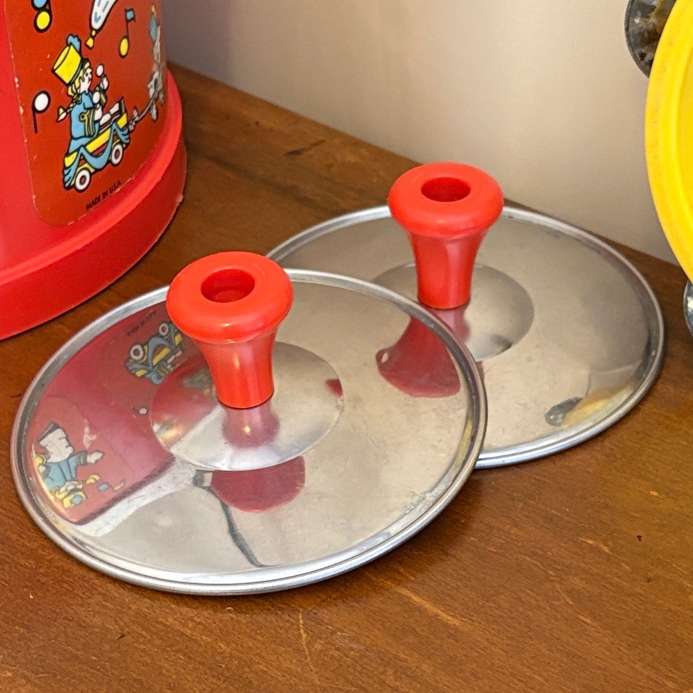 Vintage Fisher-Price Red and Yellow Toy Drum Set - Picture 4 of 4